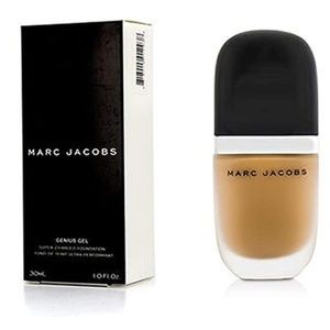 Marc Jacobs foundation shade 34 beige medium